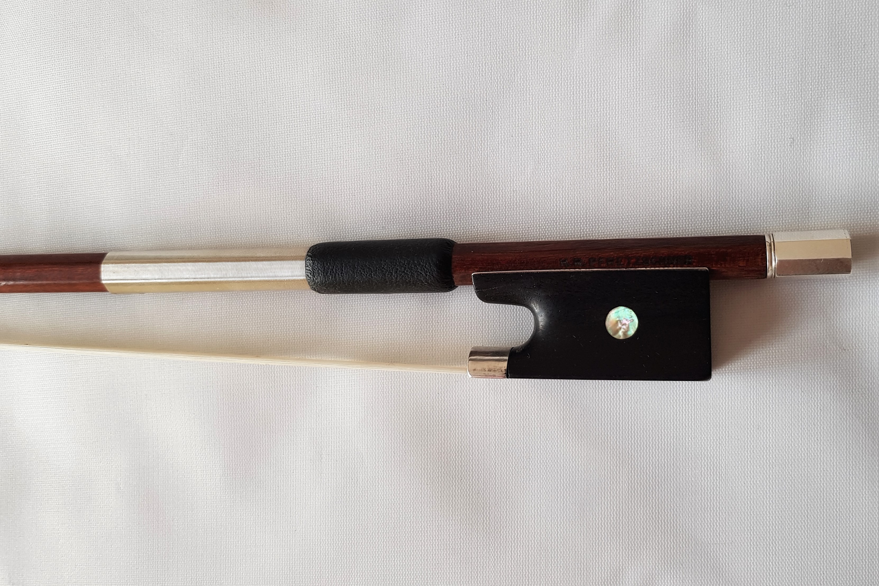 20180801_101603 Violin Bogen Pfretschner