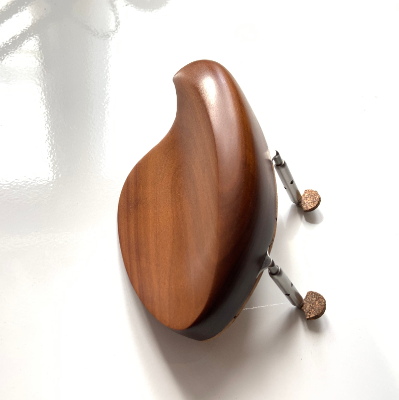 Stuebermodell5 Side chinrest