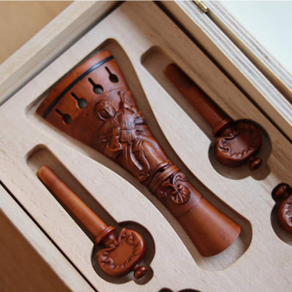 Lady-Blunt-Box4